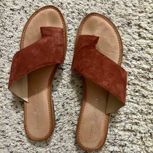 Chinese Laundry Los Angeles Rust Suede Cross-Band Slide Sandals